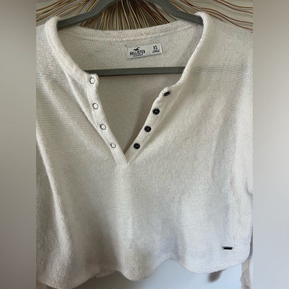 Hollister Cropped white henley sweater in size XS